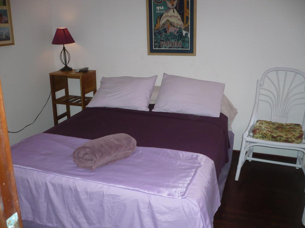 Dos Palmitos Bed And Breakfast Panama City Exterior photo